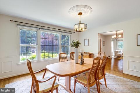 7808 Falstaff Rd, Mclean, VA 22102 photo 8
