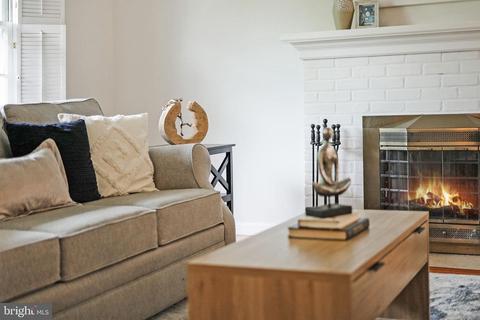 7503 Gresham St, Springfield, VA 22151 photo 26
