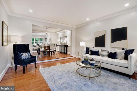 7281 Evans Mill Rd, Mclean, VA 22101 photo 9