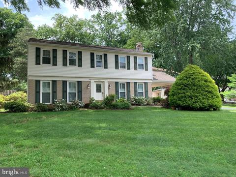 8841 Applecross Ln, Springfield, VA 22153 photo 1