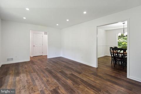 6703 Portree Ct, Springfield, VA 22152 photo 18