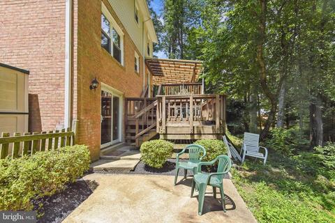 6703 Portree Ct, Springfield, VA 22152 photo 4