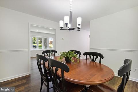 6703 Portree Ct, Springfield, VA 22152 photo 21