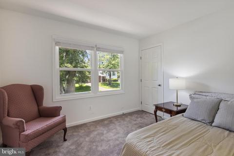 6703 Portree Ct, Springfield, VA 22152 photo 34