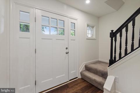 6703 Portree Ct, Springfield, VA 22152 photo 7