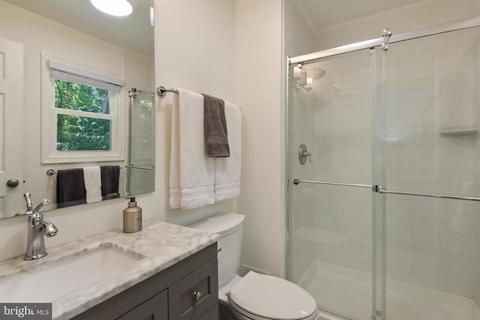6703 Portree Ct, Springfield, VA 22152 photo 30