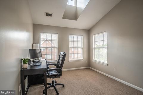 2619 Tarleton Corner Dr, Herndon, VA 20171 photo 35