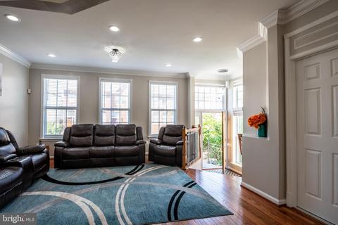2619 Tarleton Corner Dr, Herndon, VA 20171 photo 6