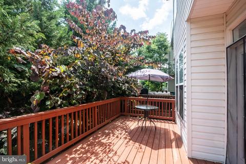 2619 Tarleton Corner Dr, Herndon, VA 20171 photo 13