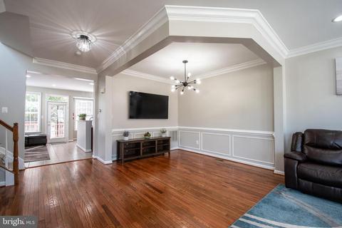 2619 Tarleton Corner Dr, Herndon, VA 20171 photo 9