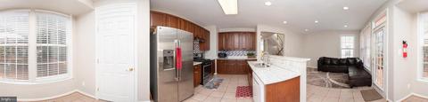 2619 Tarleton Corner Dr, Herndon, VA 20171 photo 14