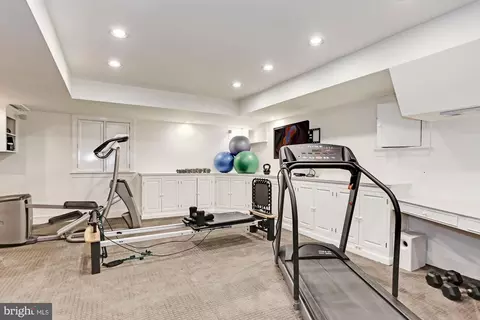 7100 Holyrood Dr, Mclean, VA 22101 photo 37