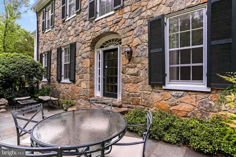 7100 Holyrood Dr, Mclean, VA 22101 photo 47