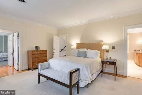 7100 Holyrood Dr, Mclean, VA 22101 photo 22