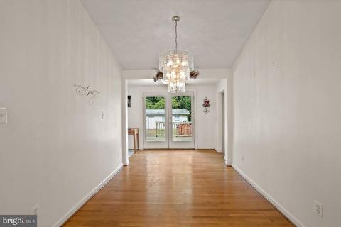 6012 Frontier Dr, Springfield, VA 22150 photo 18