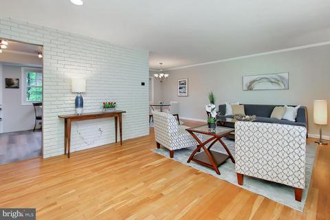 6221 Tyner St, Springfield, VA 22152 photo 8