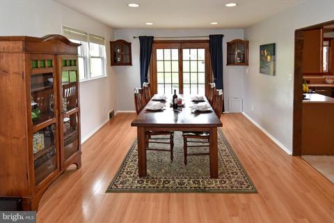 7306 Gresham St, Springfield, VA 22151 photo 16