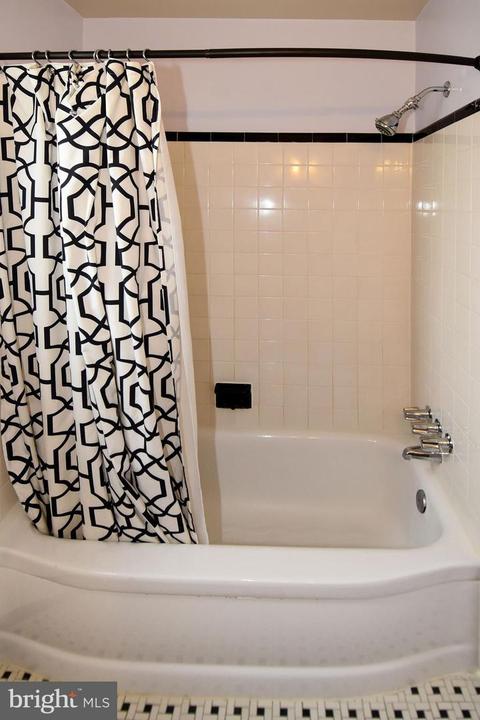 7306 Gresham St, Springfield, VA 22151 photo 35