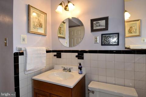 7306 Gresham St, Springfield, VA 22151 photo 37