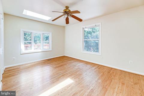 7508 Hamlet St, Springfield, VA 22151 photo 12