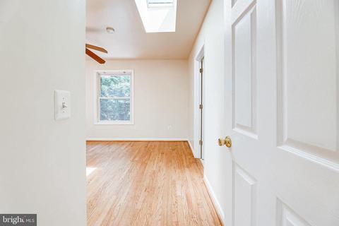 7508 Hamlet St, Springfield, VA 22151 photo 29