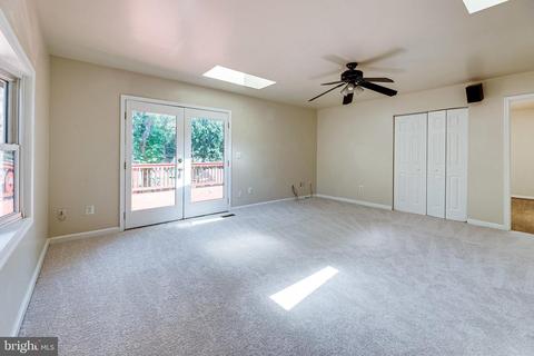 7508 Hamlet St, Springfield, VA 22151 photo 9