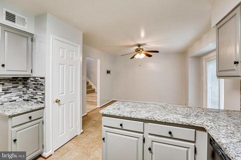 7831 Painted Daisy Dr, Springfield, VA 22152 photo 27