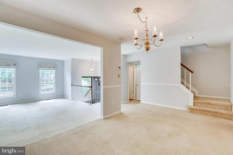 7831 Painted Daisy Dr, Springfield, VA 22152 photo 15