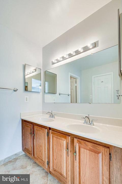 7831 Painted Daisy Dr, Springfield, VA 22152 photo 34