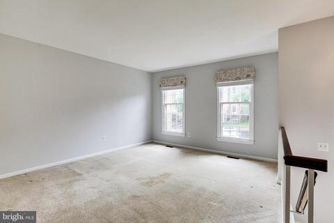 7831 Painted Daisy Dr, Springfield, VA 22152 photo 7