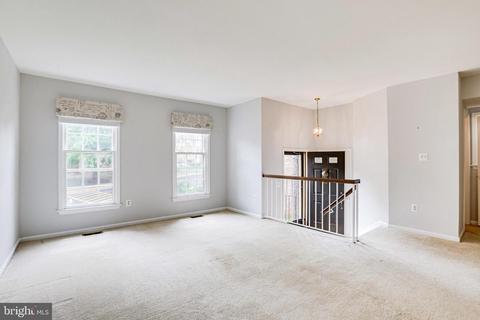 7831 Painted Daisy Dr, Springfield, VA 22152 photo 8