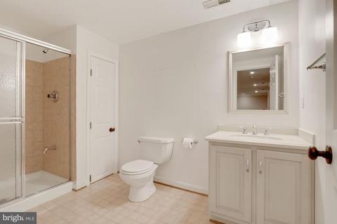 737 Ridge Dr, Mclean, VA 22101 photo 22