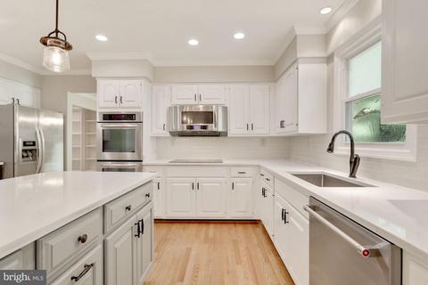 737 Ridge Dr, Mclean, VA 22101 photo 11