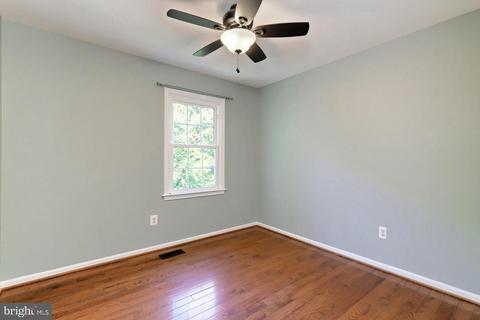 7004 Maple Tree Ln, Springfield, VA 22152 photo 32