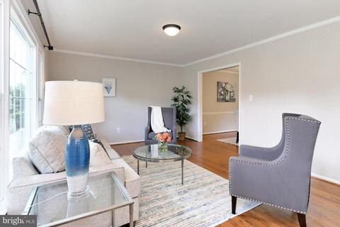 7004 Maple Tree Ln, Springfield, VA 22152 photo 14
