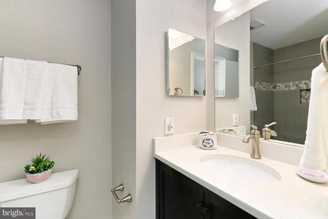 7004 Maple Tree Ln, Springfield, VA 22152 photo 34