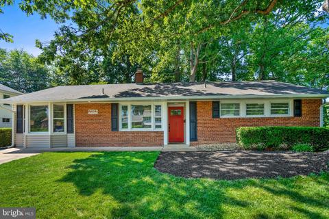 7505 Gresham St, Springfield, VA 22151 photo 3