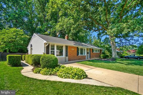 7505 Gresham St, Springfield, VA 22151 photo 2