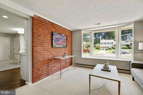 7505 Gresham St, Springfield, VA 22151 photo 18