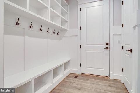 6208 Kellogg Dr, Mclean, VA 22101 photo 75