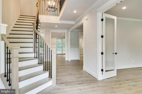 6208 Kellogg Dr, Mclean, VA 22101 photo 5