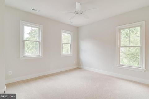 6208 Kellogg Dr, Mclean, VA 22101 photo 18
