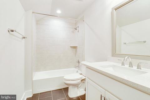 6208 Kellogg Dr, Mclean, VA 22101 photo 7