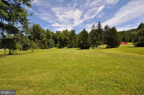 6586 Colchester Rd, Fairfax Station, VA 22039