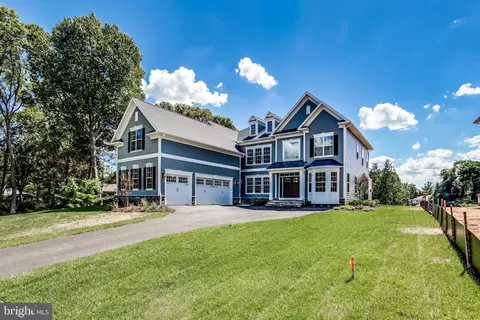 3824 Glenbrook Rd, Fairfax, VA 22031