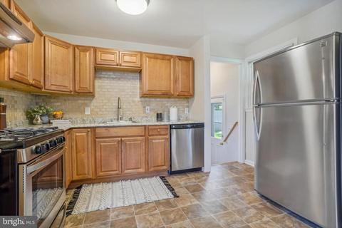 6903 Ruskin St, Springfield, VA 22150 photo 9