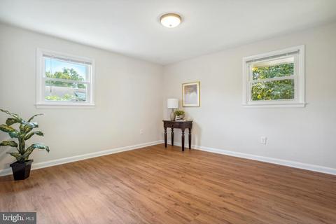 6903 Ruskin St, Springfield, VA 22150 photo 14