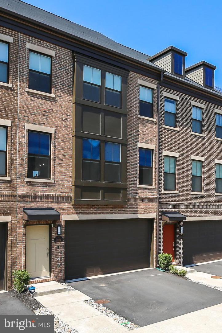  3084 Alan Shepard St, Herndon, VA 20171 photo 46