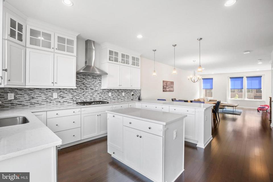  3084 Alan Shepard St, Herndon, VA 20171 photo 11