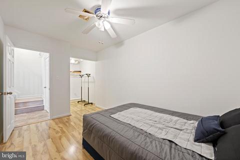 8706 Wadebrook Ter, Springfield, VA 22153 photo 17